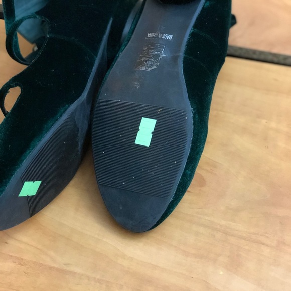 ANTHROPOLOGIE CHELSEA VELVET STRAPPY SHOE SZ 9.5 - Picture 6 of 7